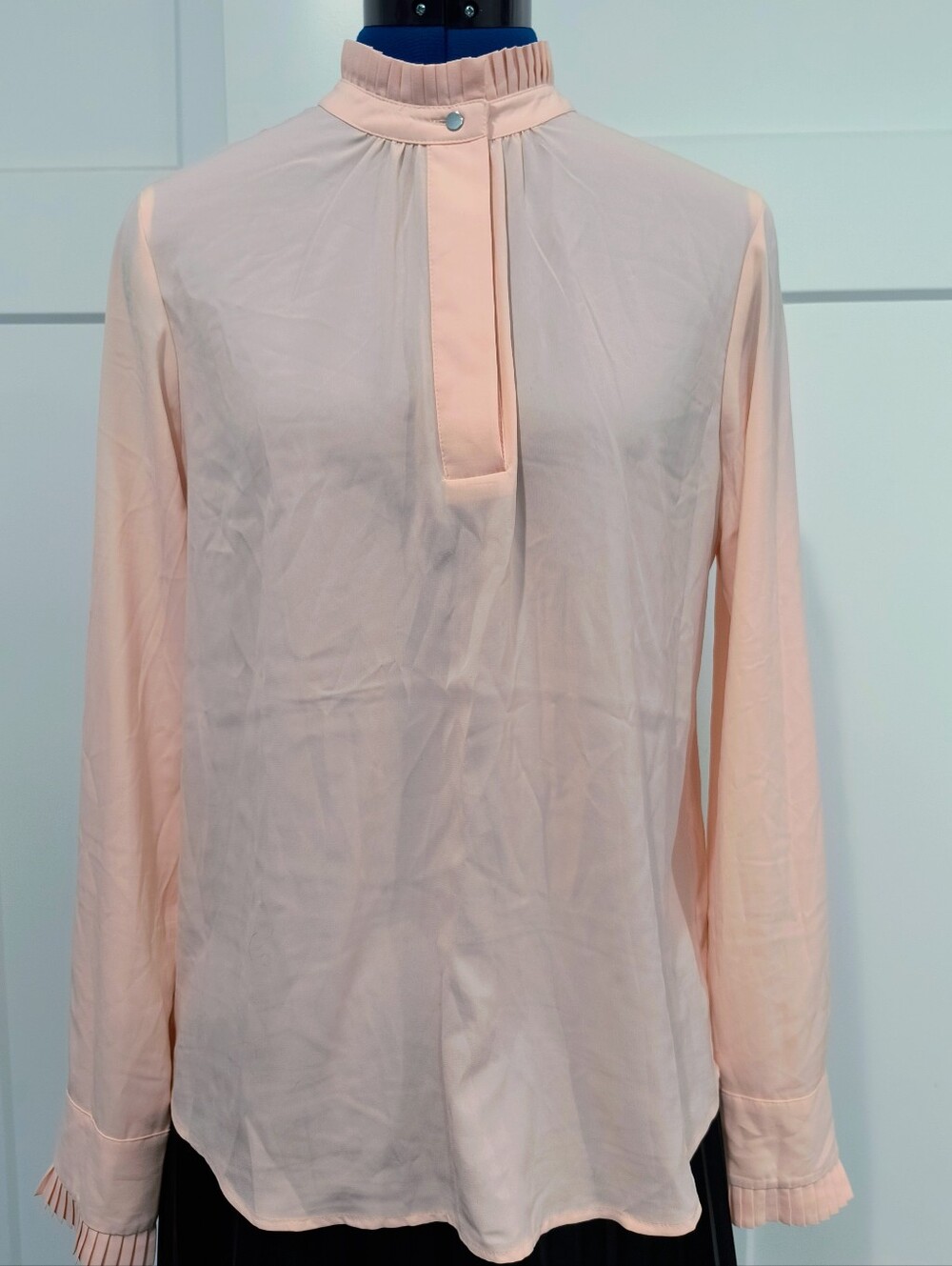 NWT Calvin Klein Light Pink Pleated Mock Neck Long-Sleeve Blouse